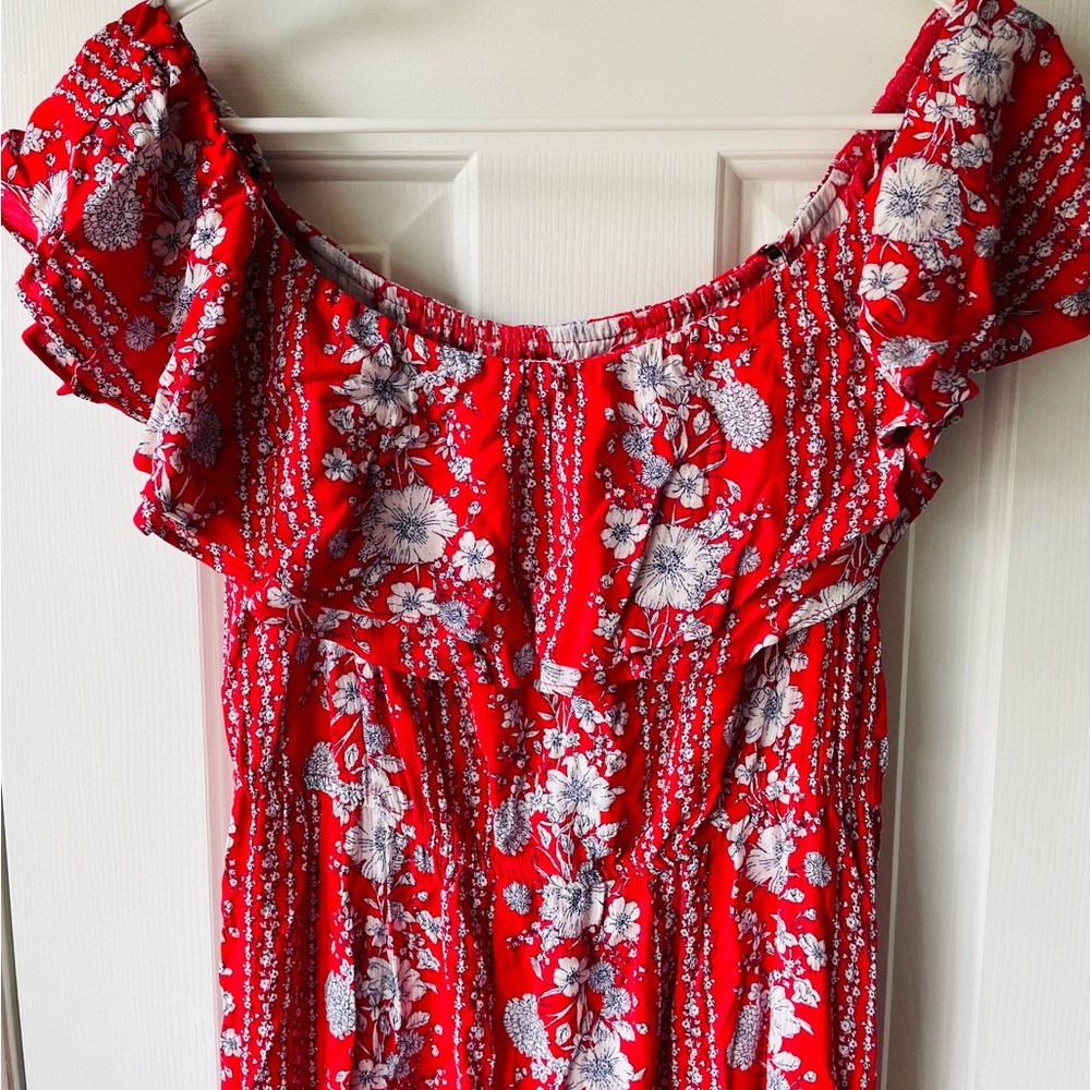 Forever 21 Red and White Floral Dress